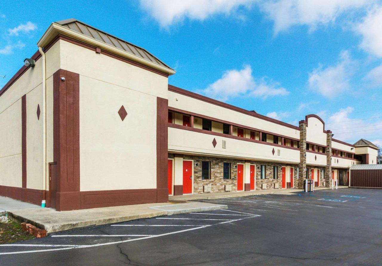 Econo Lodge Cloverdale Exterior foto